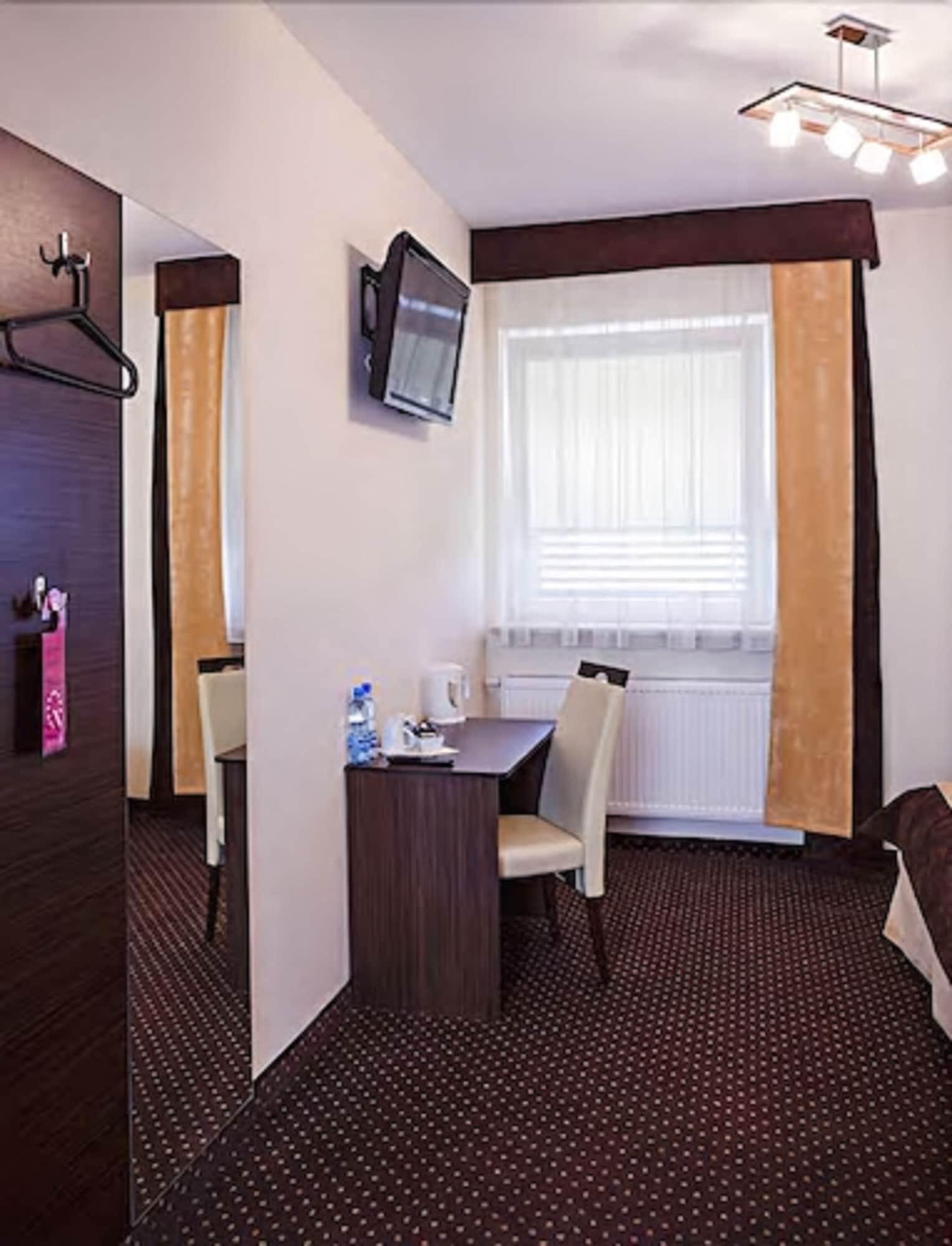 Boutique Hotel'S I Milionowa Łódź Eksteriør billede